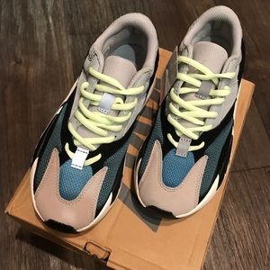 Adidas Yeezy Boost 700 V2 Wave Runners